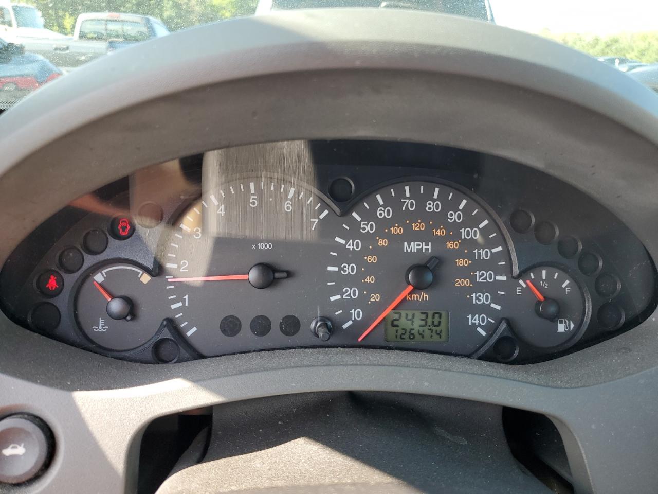 1FAFP34N35W175527 2005 Ford Focus Zx4