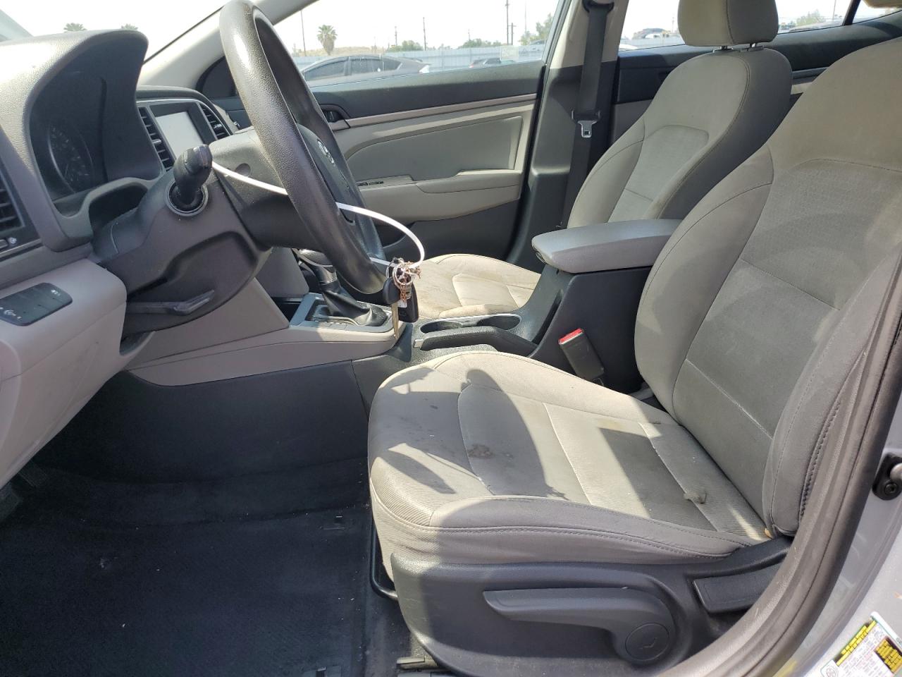 5NPD84LF5HH192953 2017 Hyundai Elantra Se