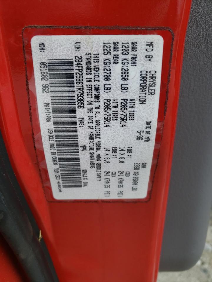 2B4FP25B6TR793856 1996 Dodge Caravan