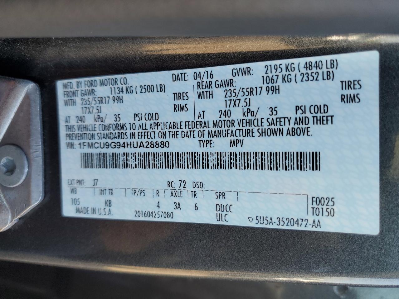 1FMCU9G94HUA28880 2017 Ford Escape Se