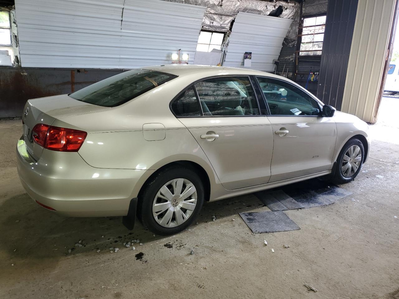 3VW1K7AJ6CM126571 2012 Volkswagen Jetta Base