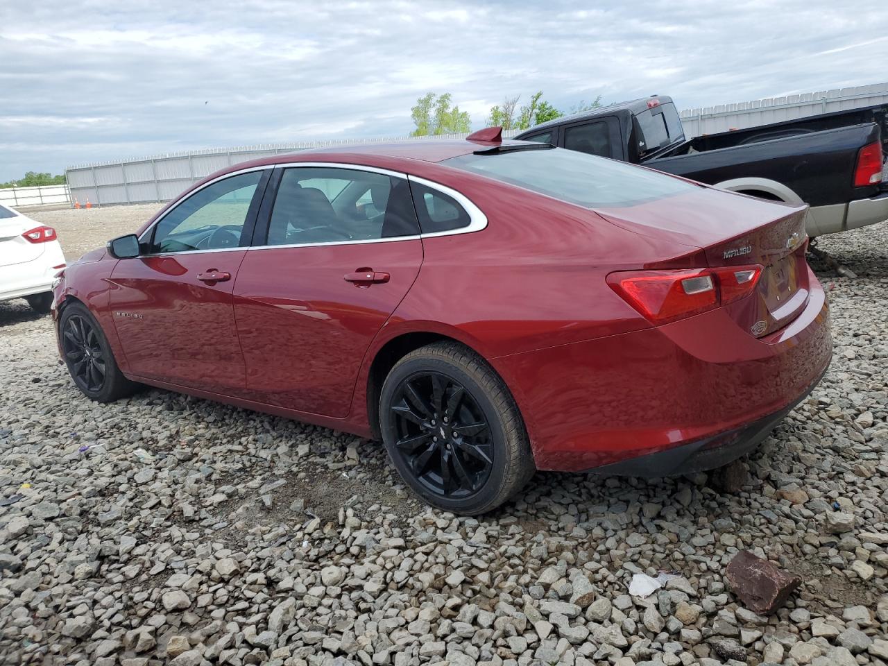 1G1ZD5ST4JF274339 2018 Chevrolet Malibu Lt