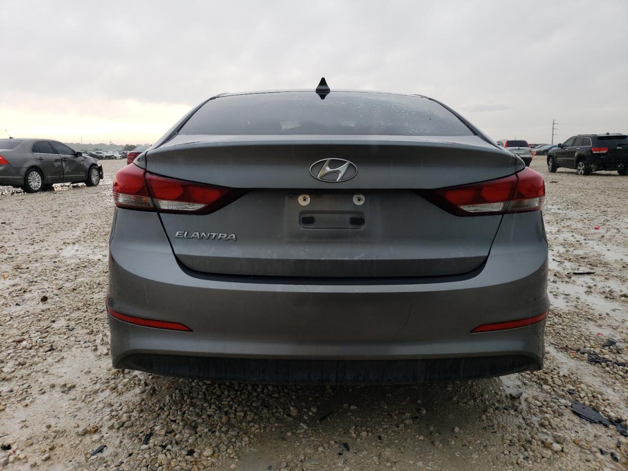 5NPD84LF9JH332234 2018 Hyundai Elantra Sel