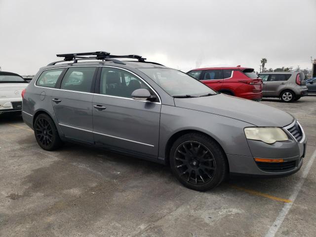 2008 Volkswagen Passat Wagon Turbo VIN: WVWXK73C68E048883 Lot: 52926254