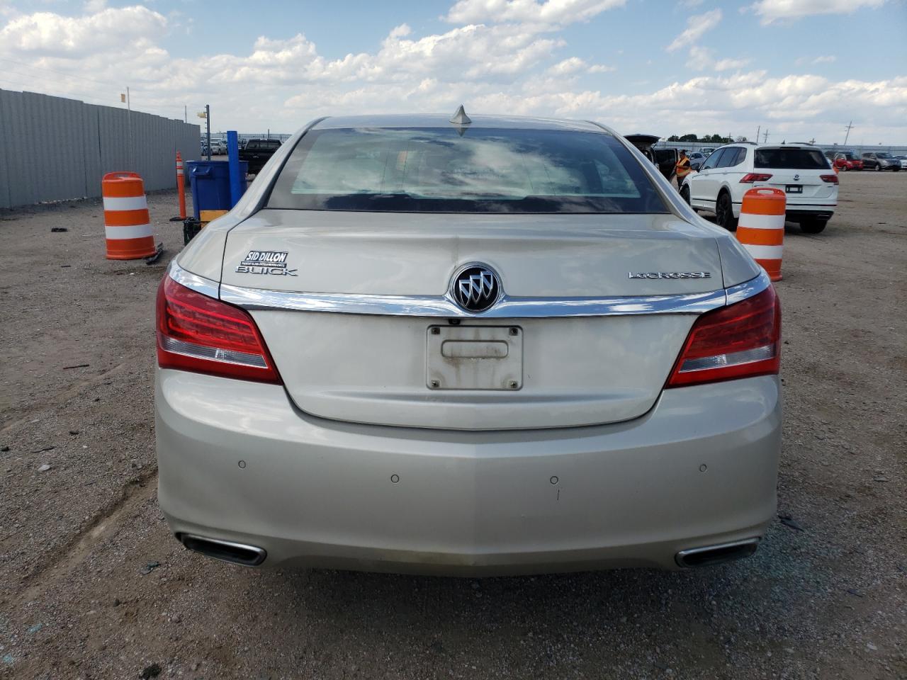 1G4GD5G36FF188394 2015 Buick Lacrosse Premium