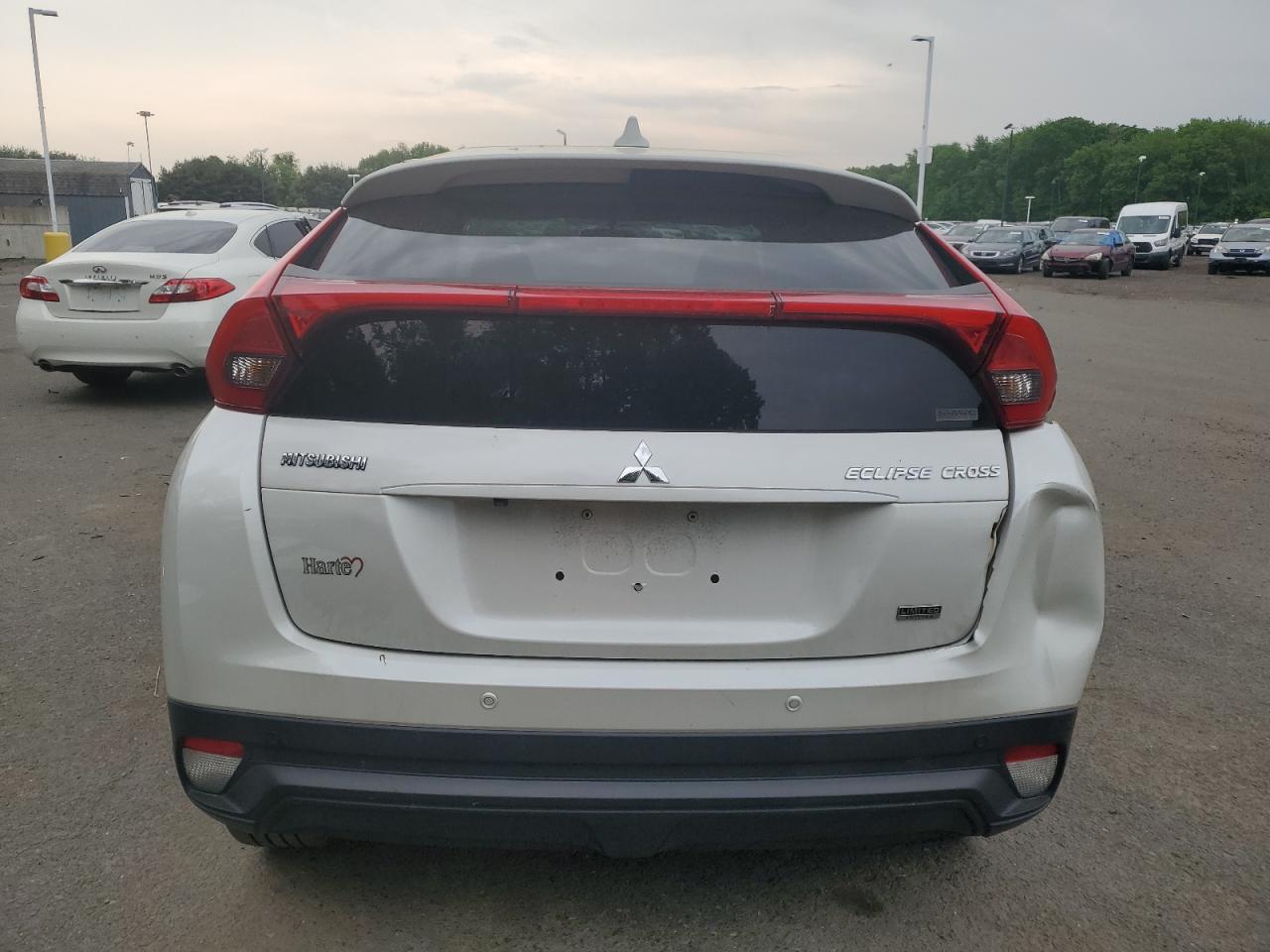 2019 Mitsubishi Eclipse Cross Le vin: JA4AT4AA6KZ018859