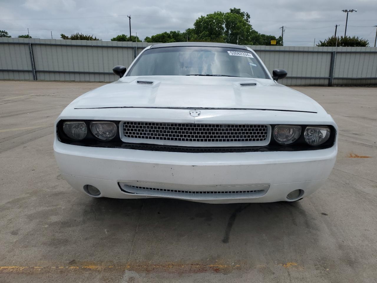 2B3CJ4DV4AH282391 2010 Dodge Challenger Se