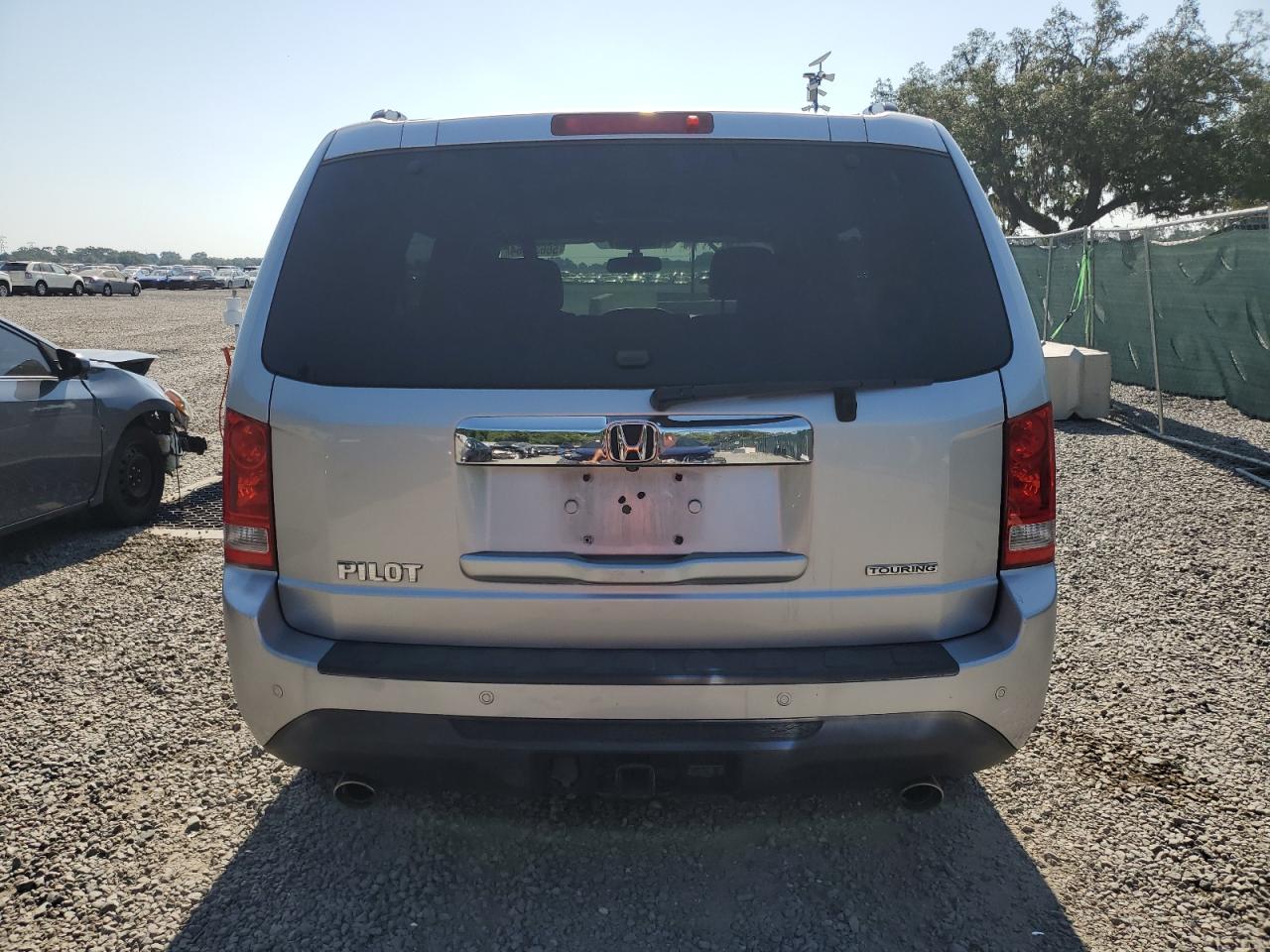 5FNYF3H95FB001399 2015 Honda Pilot Touring