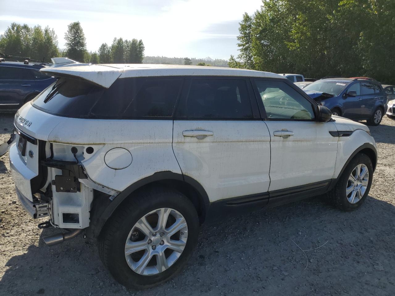 SALVP2RX4KH345963 2019 Land Rover Range Rover Evoque Se