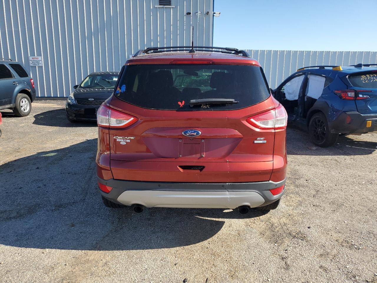 1FMCU9GX0GUB46261 2016 Ford Escape Se