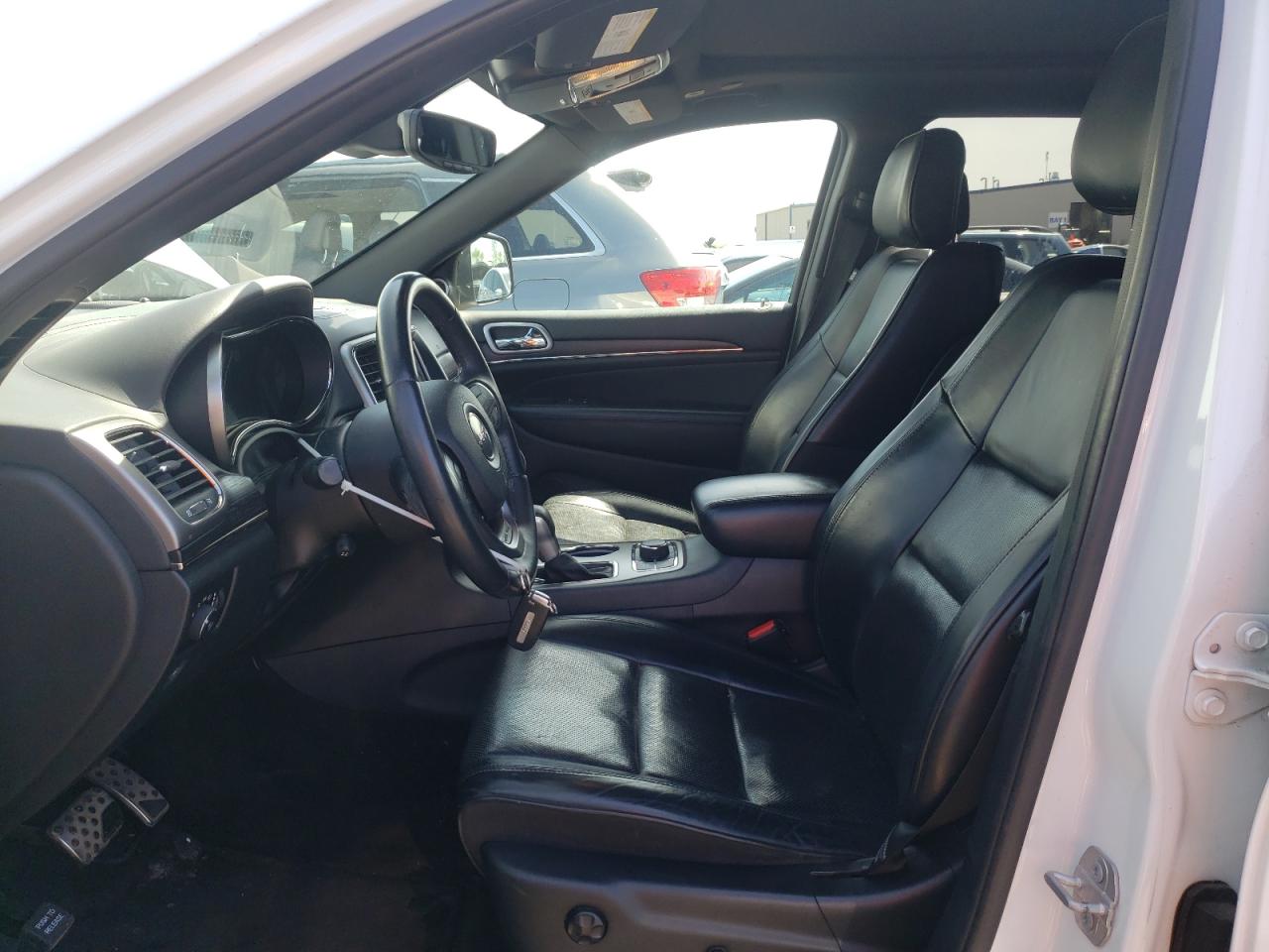 1C4RJFCG1JC268183 2018 Jeep Grand Cherokee Overland