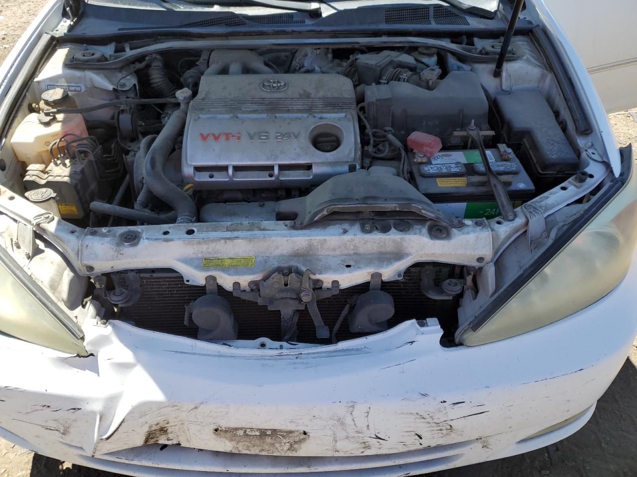 4T1BF32K74U078096 2004 Toyota Camry Le