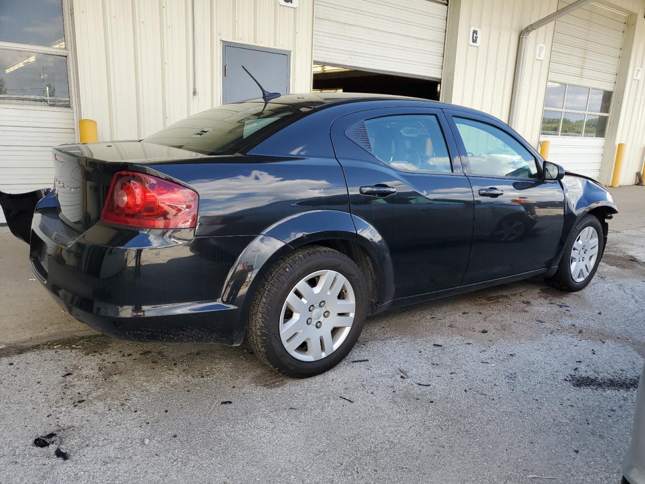 1C3CDZAB5EN130974 2014 Dodge Avenger Se