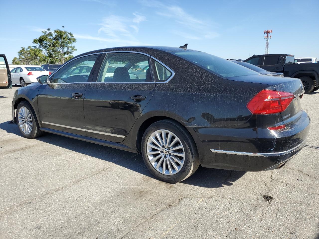 1VWBT7A38GC003476 2016 Volkswagen Passat Se