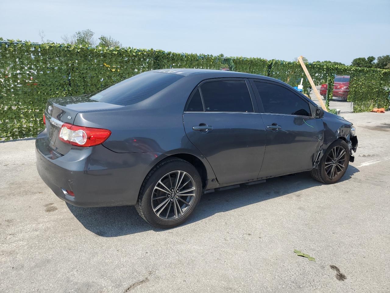 2T1BU4EE0DC975876 2013 Toyota Corolla Base