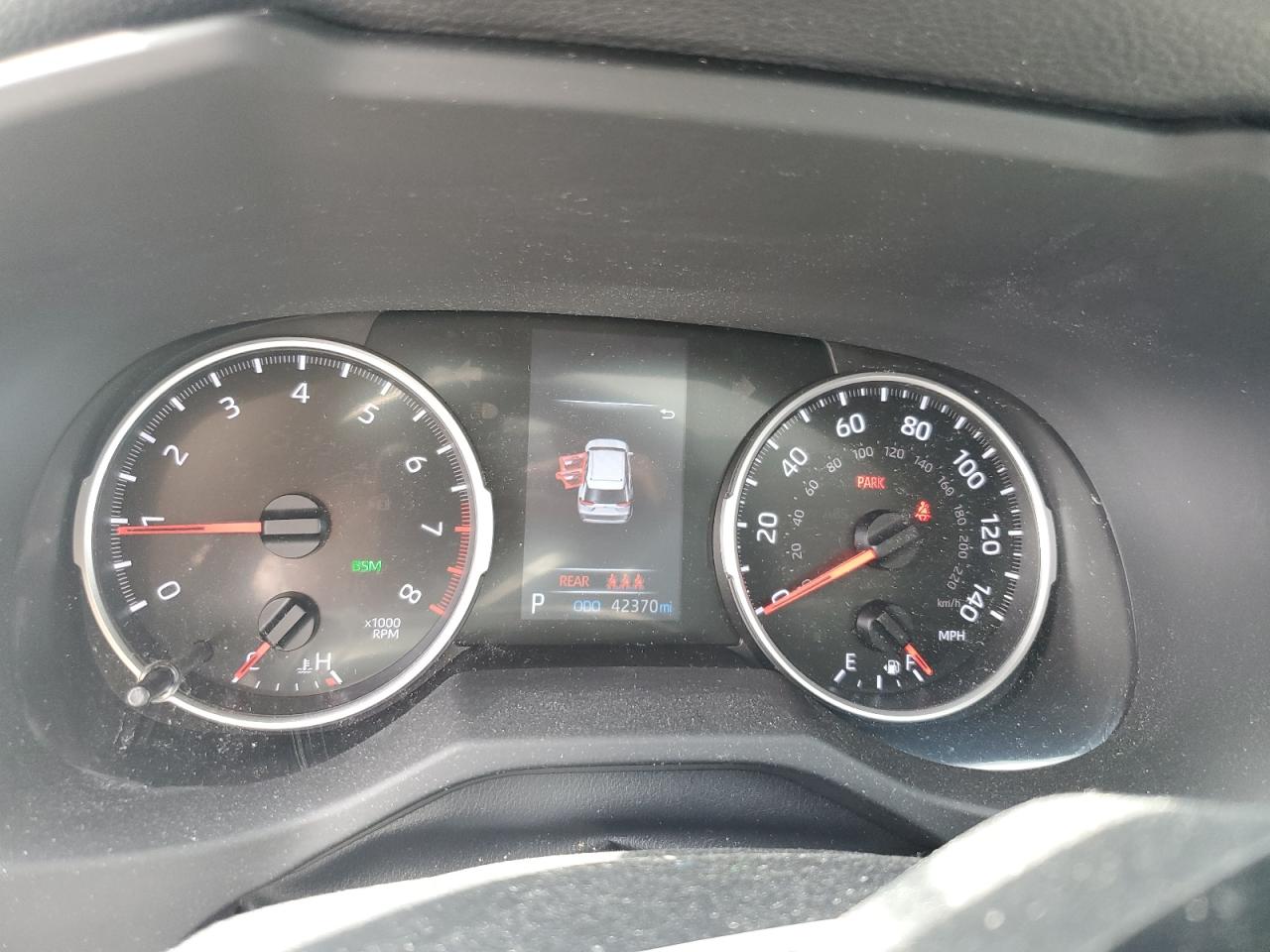 2T3P1RFV5MW246546 2021 Toyota Rav4 Xle