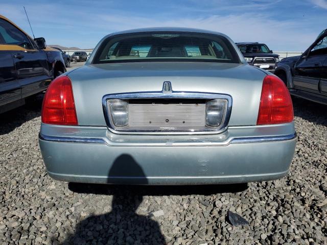 2007 Lincoln Town Car Signature VIN: 1LNHM81W27Y624821 Lot: 53967594