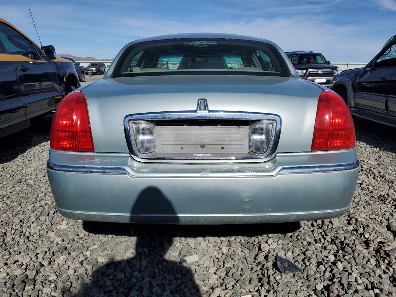 1LNHM81W27Y624821 2007 Lincoln Town Car Signature