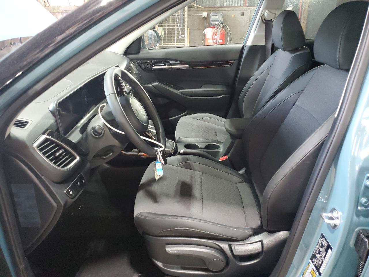 KNDEUCAA0R7640734 2024 Kia Seltos S