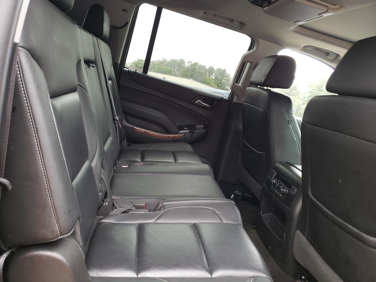 1GNSKJKC5HR254933 2017 Chevrolet Suburban K1500 Premier