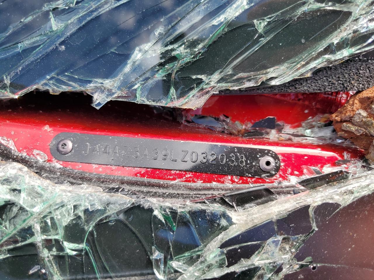 JA4AZ3A39LZ032038 2020 Mitsubishi Outlander Se