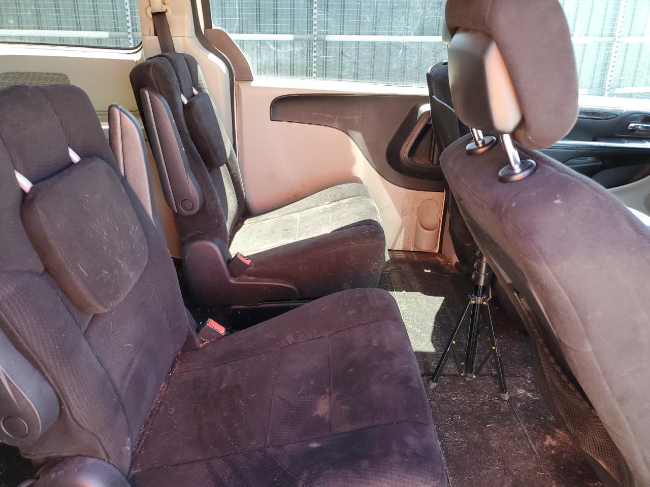 2D4RN4DG0BR654516 2011 Dodge Grand Caravan Express