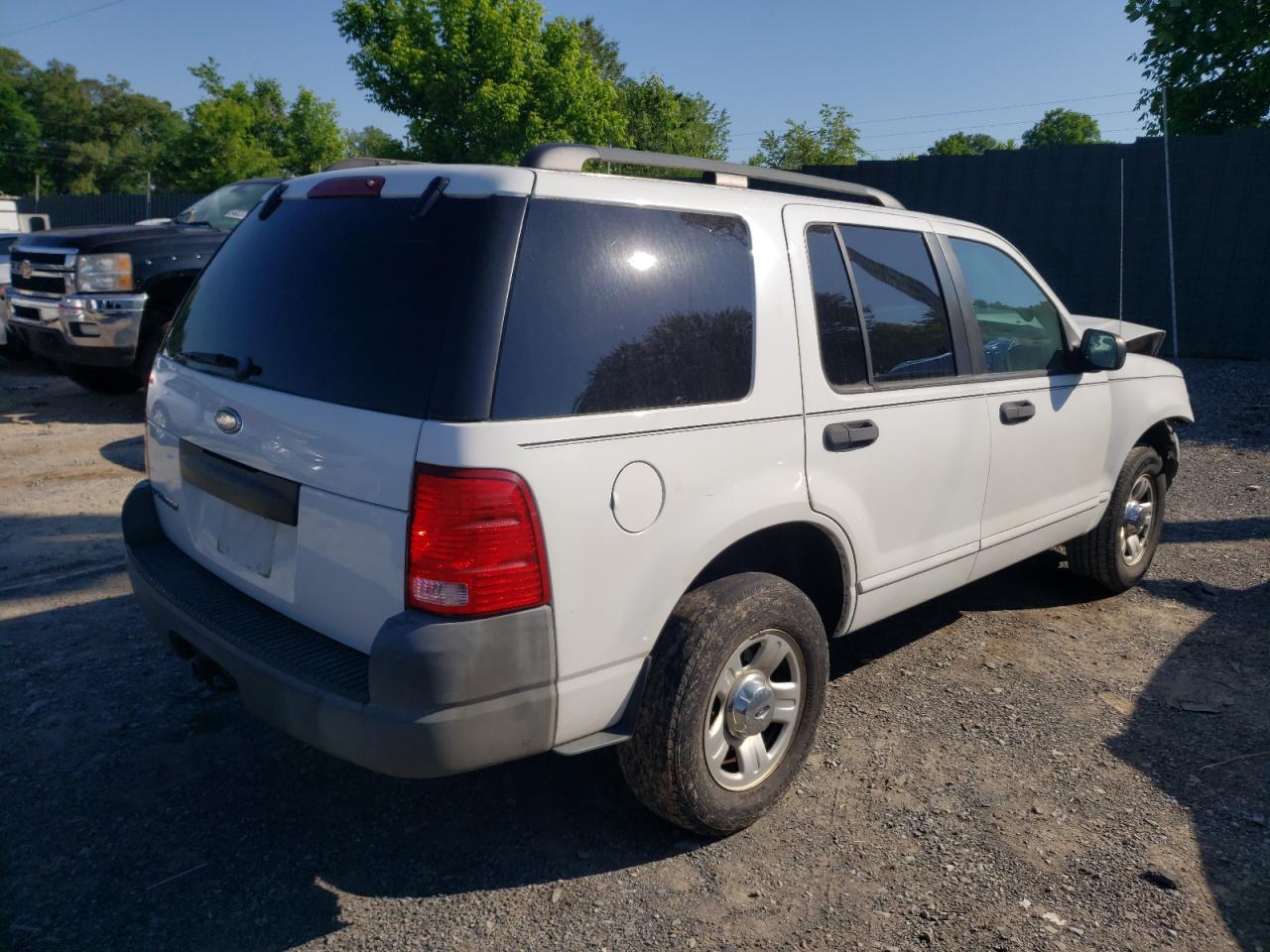 1FMZU62KX3UA24070 2003 Ford Explorer Xls