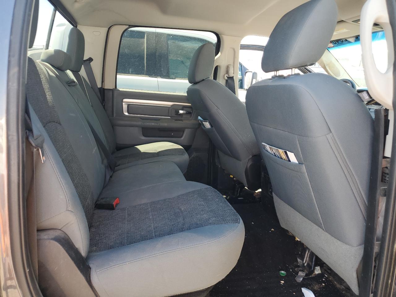 3C63RRHL3GG165219 2016 Ram 3500 Slt