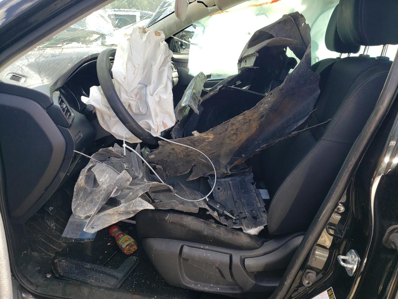 KNMAT2MTXJP618897 2018 Nissan Rogue S