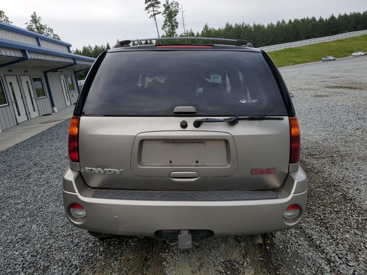 1GKDT13S522138222 2002 GMC Envoy