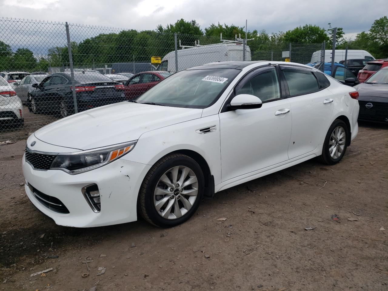 5XXGU4L36JG226849 2018 Kia Optima Ex