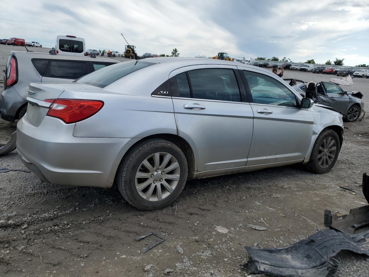 1C3BC1FB0BN511863 2011 Chrysler 200 Touring