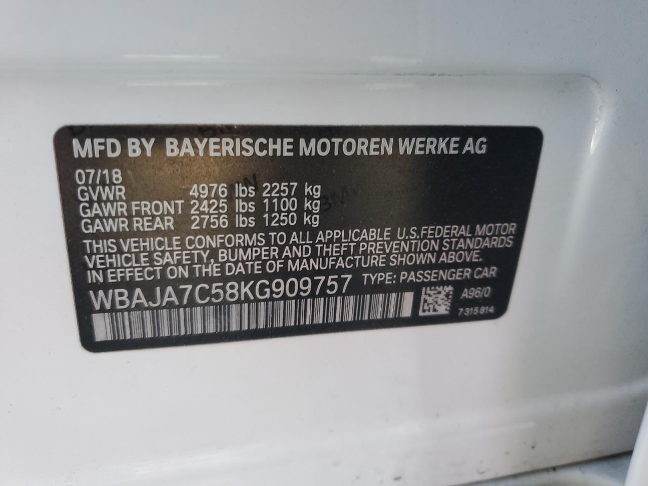 WBAJA7C58KG909757 2019 BMW 530 Xi