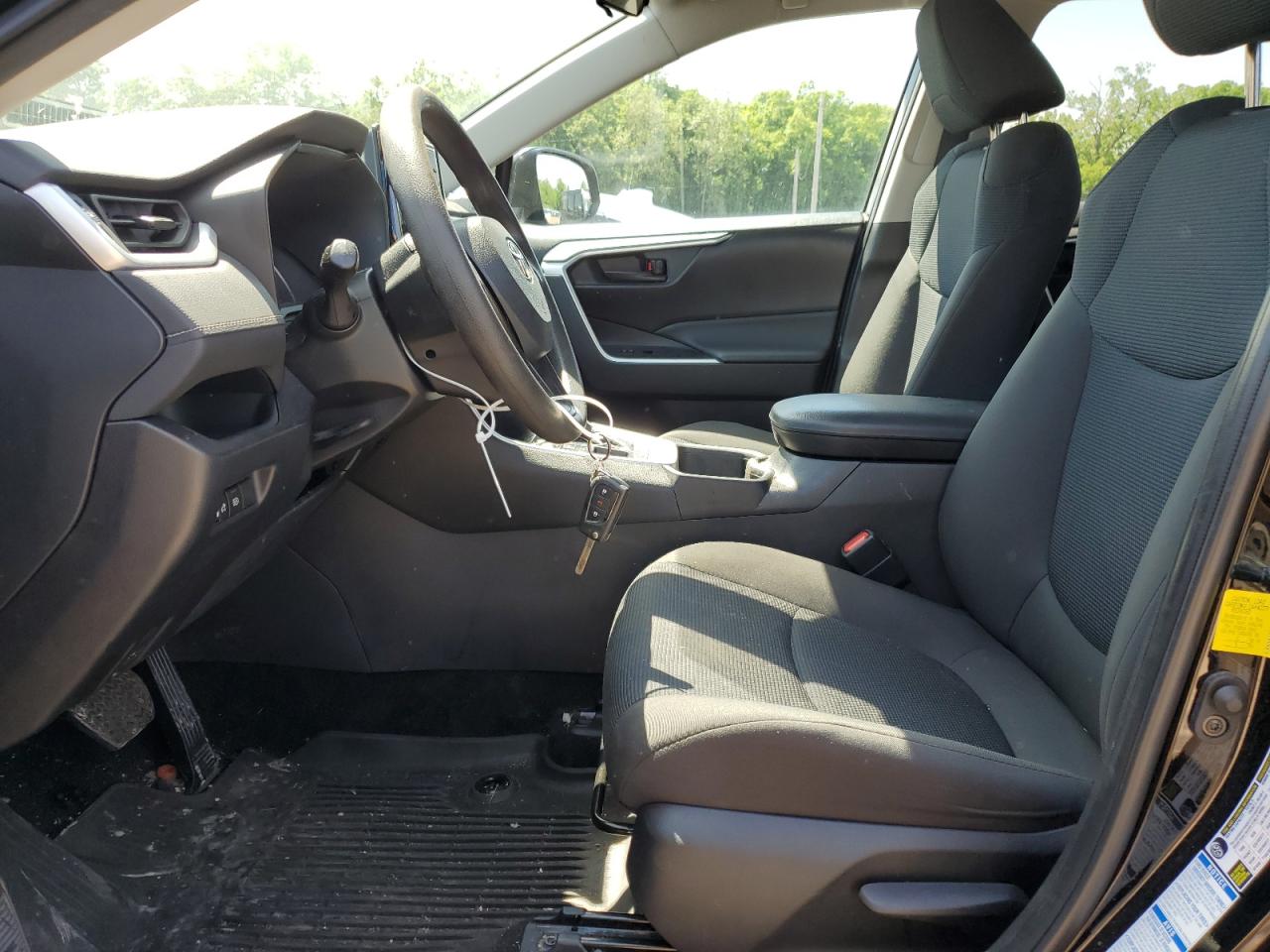 2T3F1RFV7NW281263 2022 Toyota Rav4 Le