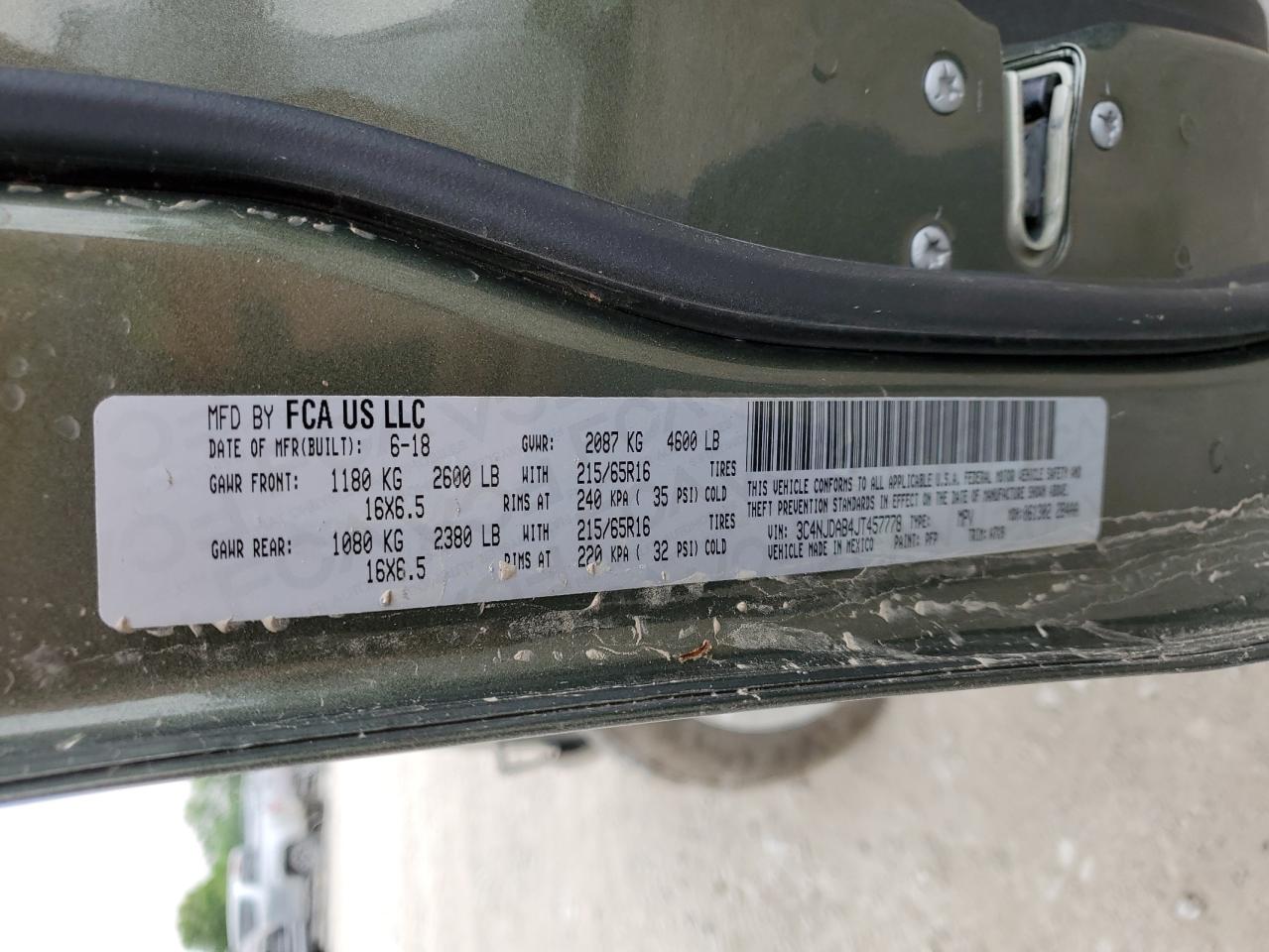 3C4NJDAB4JT457778 2018 Jeep Compass Sport