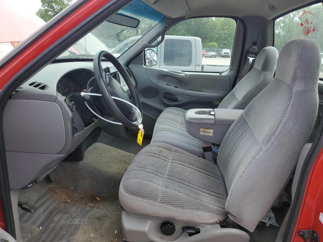 1FTDF18WXVKB25338 1997 Ford F150