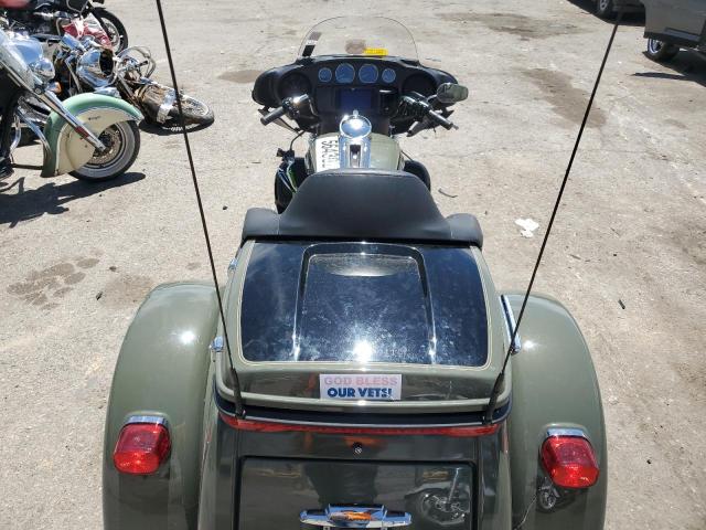 2021 HARLEY-DAVIDSON FLHTCUTG 1HD1MAF11MB850565