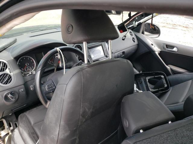 2017 VOLKSWAGEN TIGUAN WOL - WVGSV7AX1HK023538