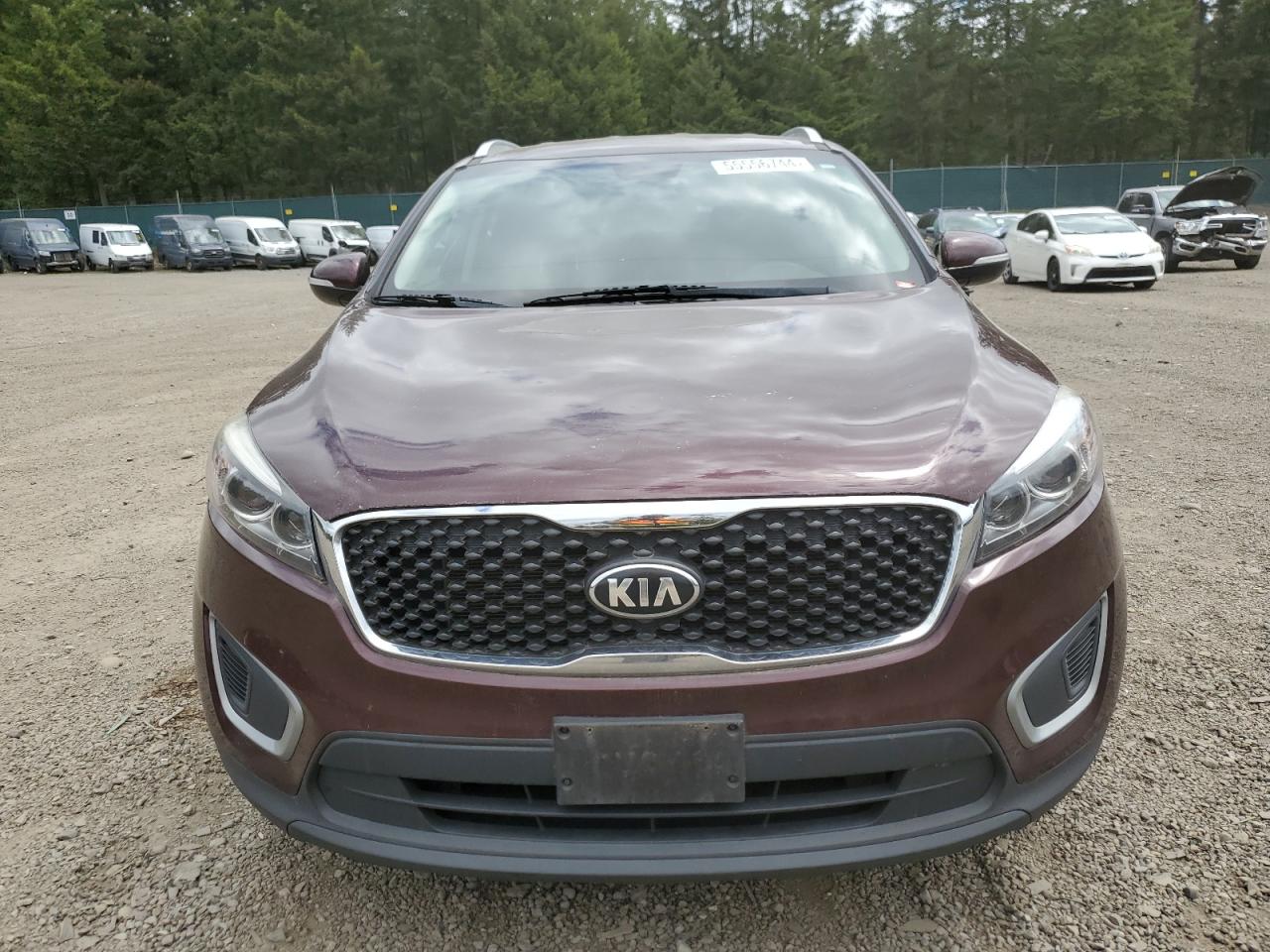 2018 Kia Sorento Lx vin: 5XYPGDA51JG353175