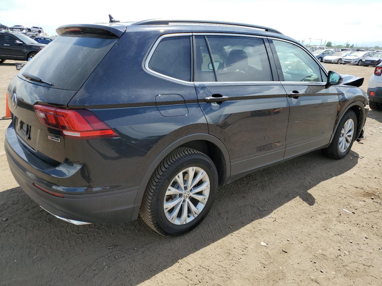 3VV2B7AX7KM030380 2019 Volkswagen Tiguan Se