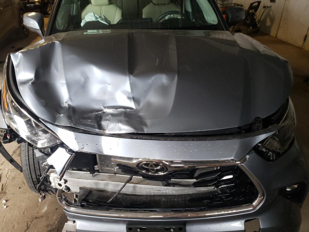 5TDDZRBH9MS145443 2021 Toyota Highlander Limited