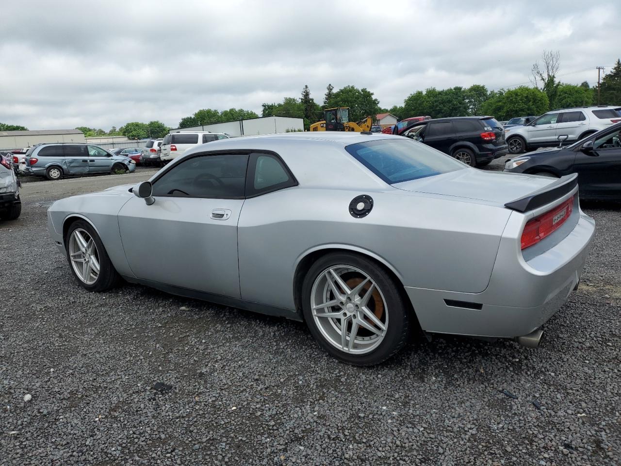 2B3LJ44V39H620861 2009 Dodge Challenger Se