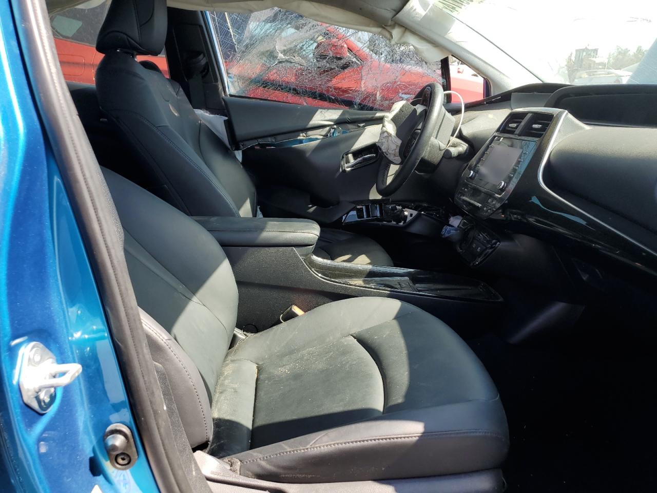 JTDKARFUXL3126437 2020 Toyota Prius L