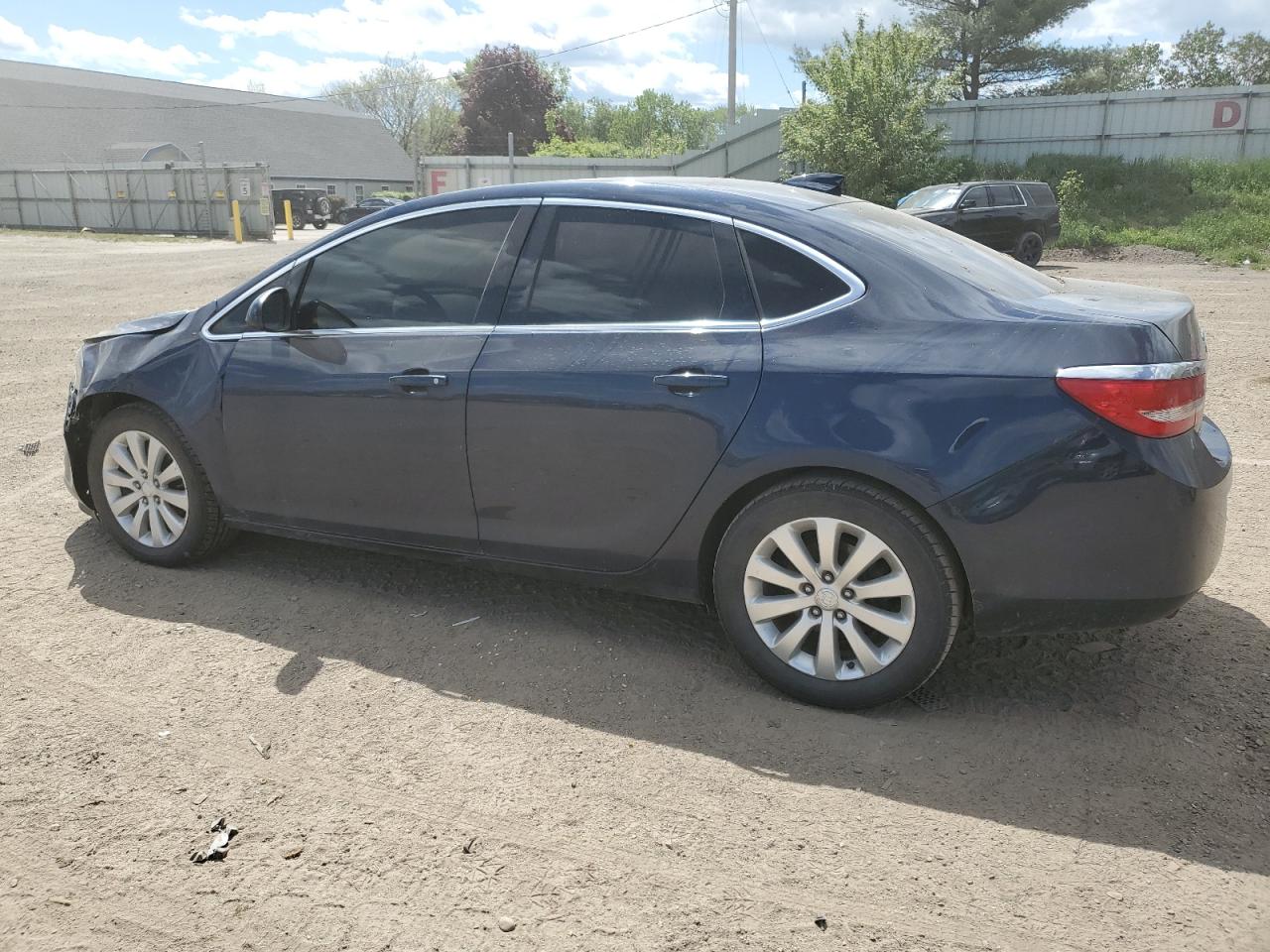 1G4PP5SK8F4205374 2015 Buick Verano