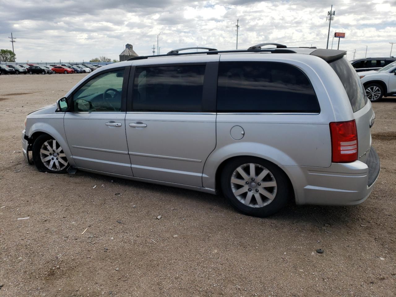 2A8HR54P38R684582 2008 Chrysler Town & Country Touring