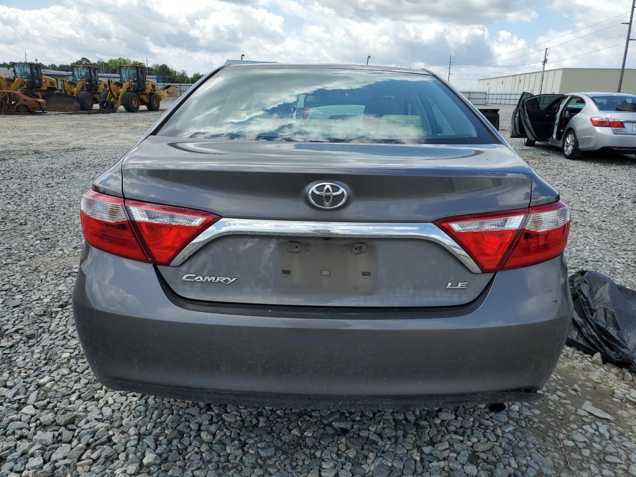 4T4BF1FK0GR568324 2016 Toyota Camry Le