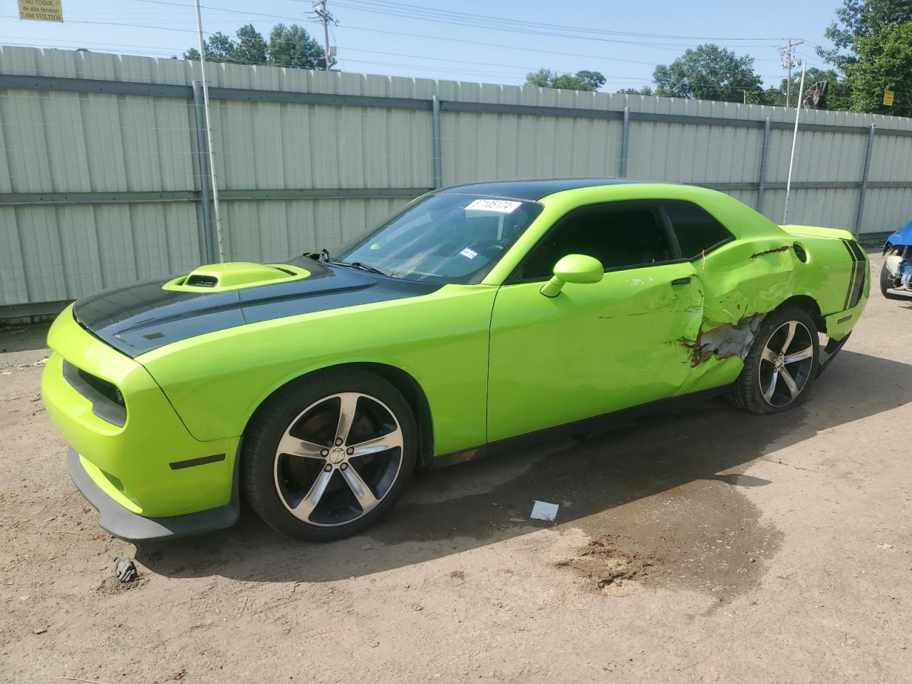 2C3CDZAT9FH846652 2015 Dodge Challenger Rt Shaker