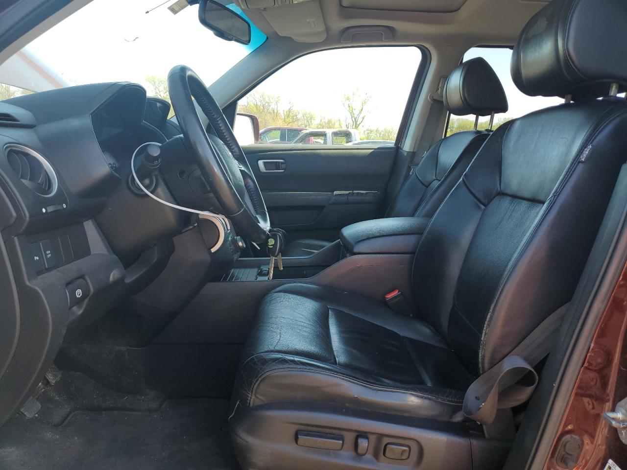 5FNYF4H99BB019047 2011 Honda Pilot Touring