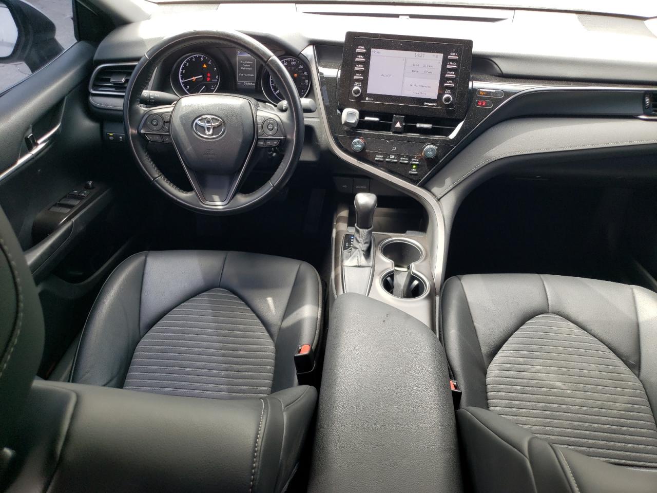 4T1G11AK3MU493992 2021 Toyota Camry Se