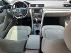 VOLKSWAGEN PASSAT S photo